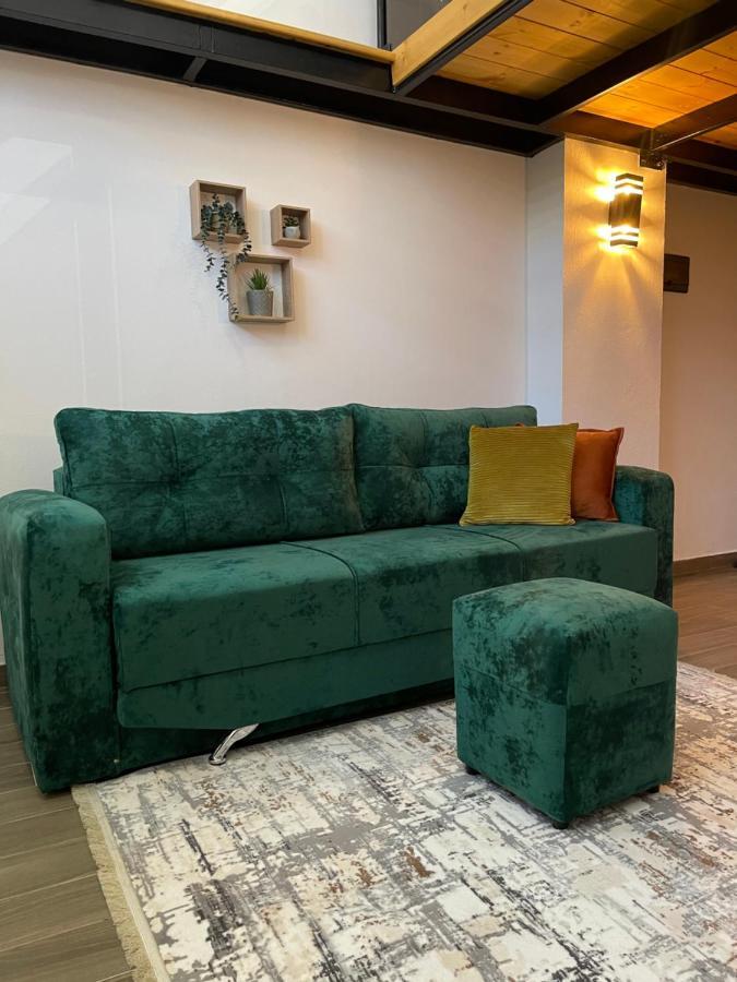 D&E Apartaments Тирана Екстериор снимка