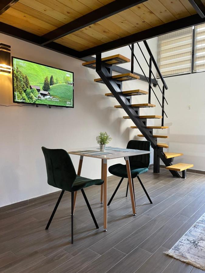 D&E Apartaments Тирана Екстериор снимка