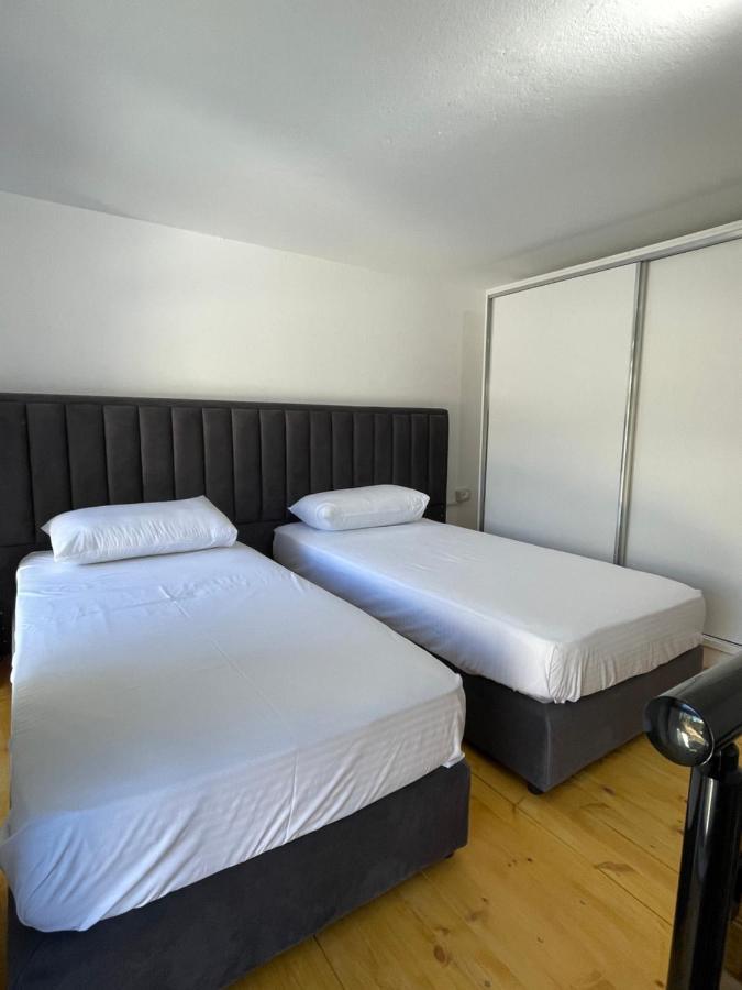 D&E Apartaments Тирана Екстериор снимка